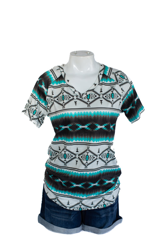 Rowdy Crowd Broken Arrow S/S V-neck Top White Turquoise Black Aztec